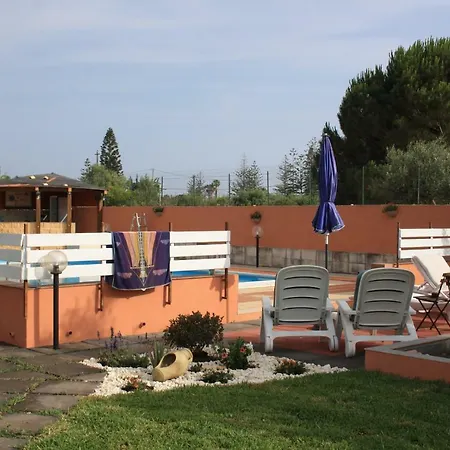 Casa Vacanze Fontane Bianche Holiday home *